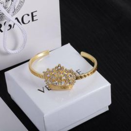 Picture of Versace Bracelet _SKUVersacebracelet06cly8316652
